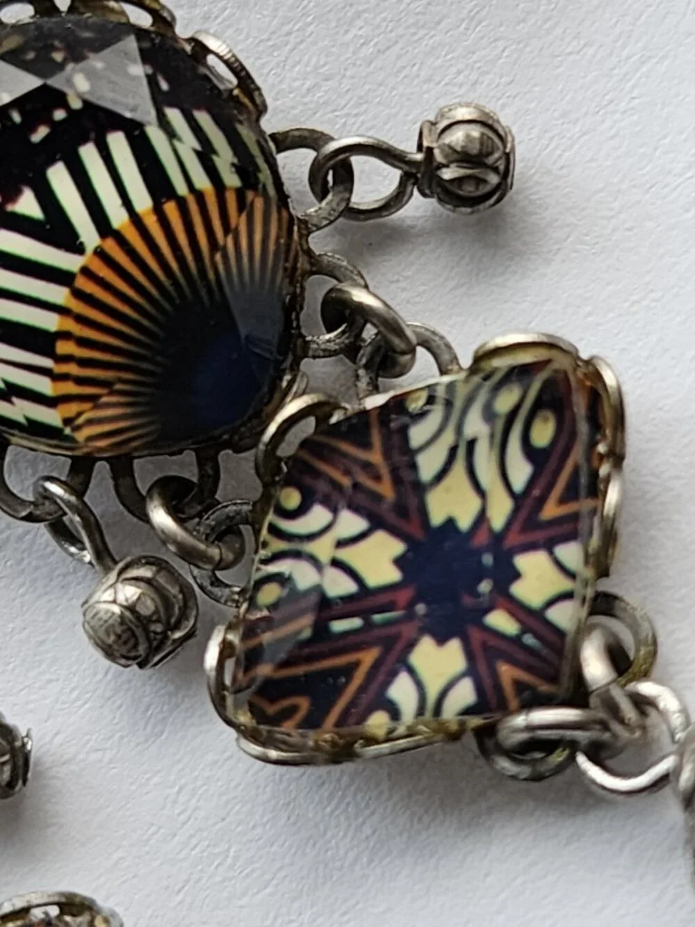 OOAK Ayala Bar Handcrafted, Fabric Inlay, Faceted Lucite & Metal Bead Earrings!! - Picture 6 of 16